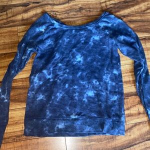 Blue tie dye long sleeve shirt